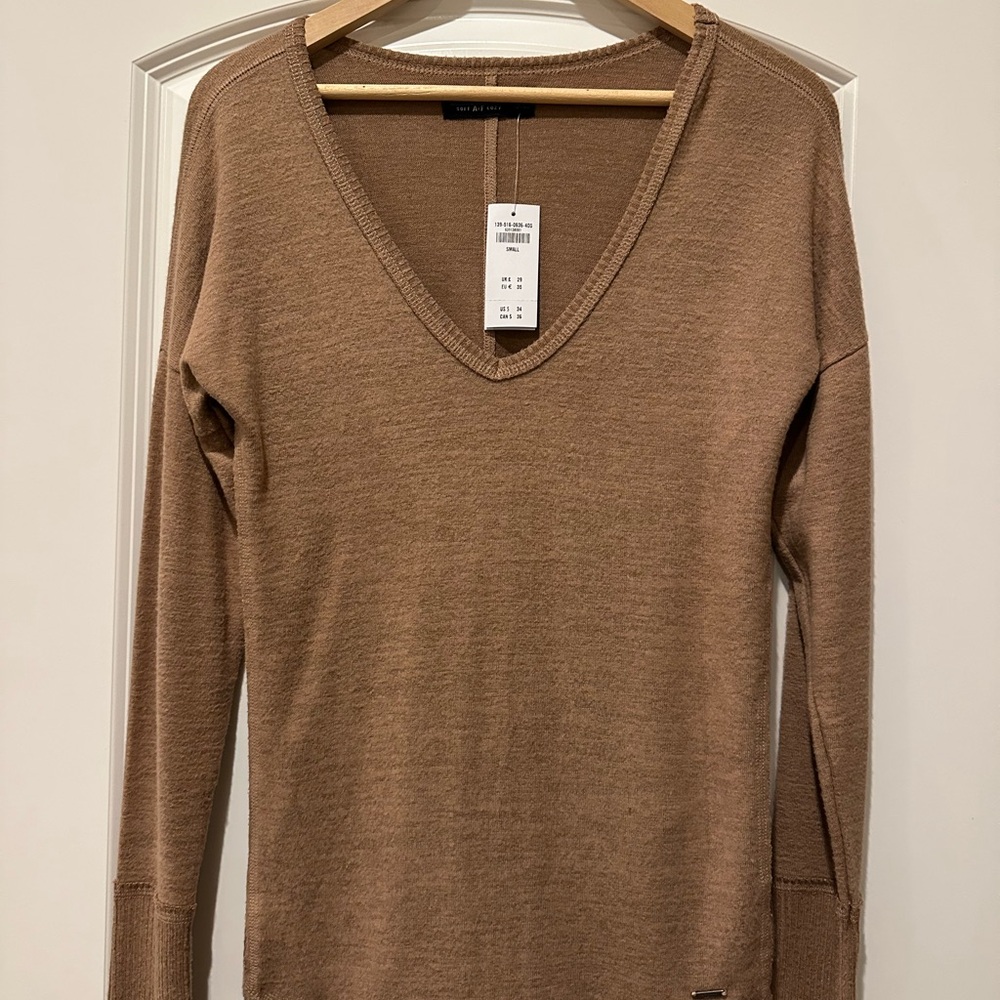 NWT -Brown V-Neck Long Sleeve Top